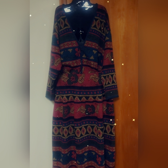 2 pc Sweater Skirt Set - Picture 2 of 3